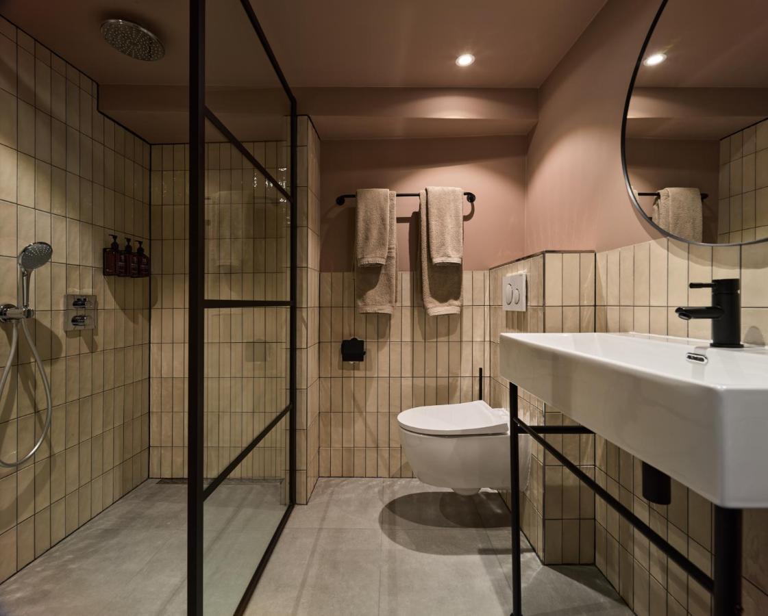 Boutique Hotel & Restaurant Frenchie Haarlem Exterior foto